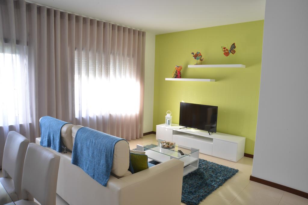 Appartement Holidays Nazaré Chambre photo